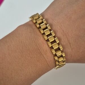 Gold Link Bracelet By Miranda
